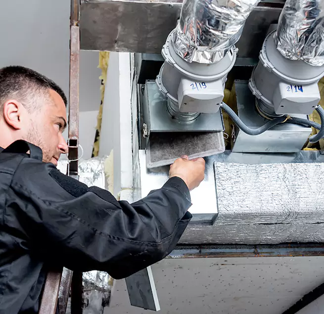 Why Homeowners & Businesses Trust Us in Huntley, IL?